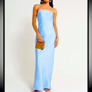 Cult GAIA PERLA GOWN size 4